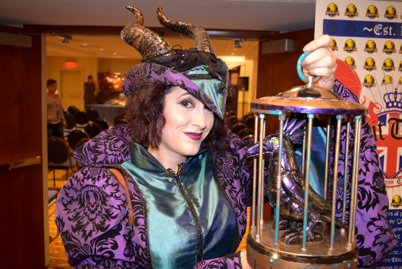 Illustration for article titled Dragon Con Day 1: Cosplayers Create a World Full of Terror and Wonder